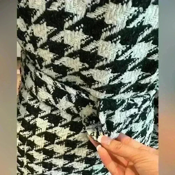 JouJou- Long black and white coat - Large - Picture 16 of 16